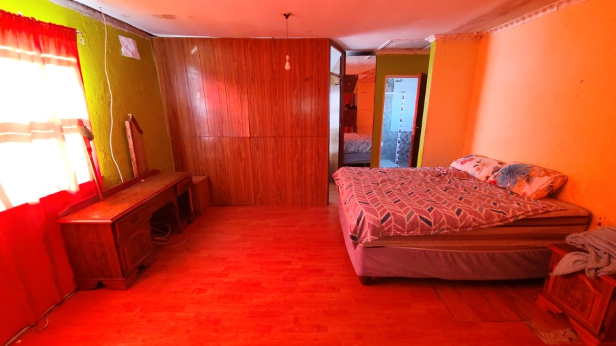 5 Bedroom Property for Sale in Kleinvlei Western Cape